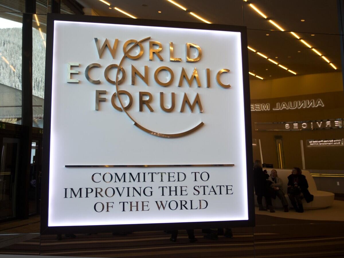    Подготовка к Всемирному экономическому форуму в Давосе© Фото : Public Domain/U.S. Embassy Bern, Switzerland