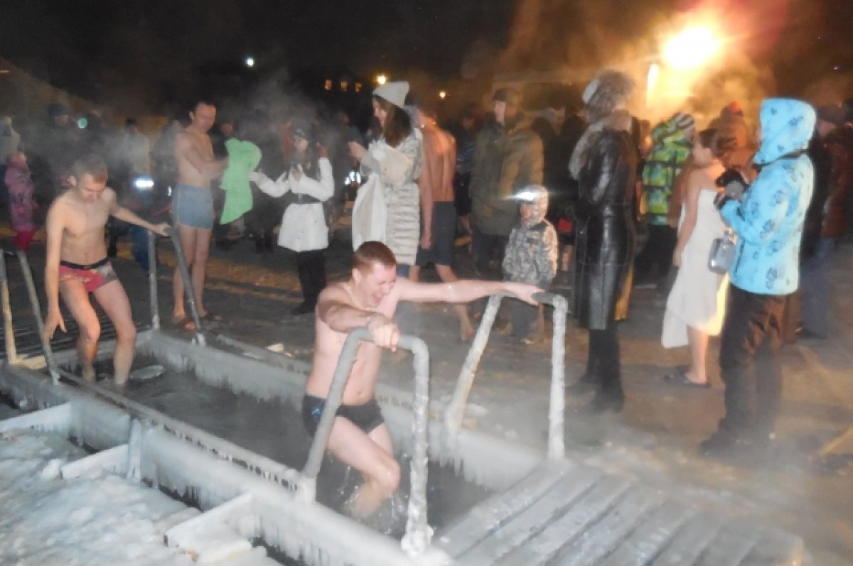    На местах будут работать сотрудники МЧС, полицейские, спасатели, медики и волонтёры.