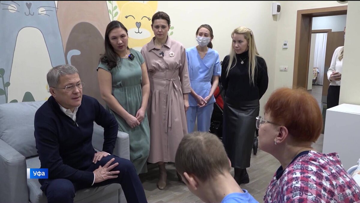    Радий Хабиров поздравил со старым Новым годом подопечных Уфимского хосписа: сюжет "Вестей"
