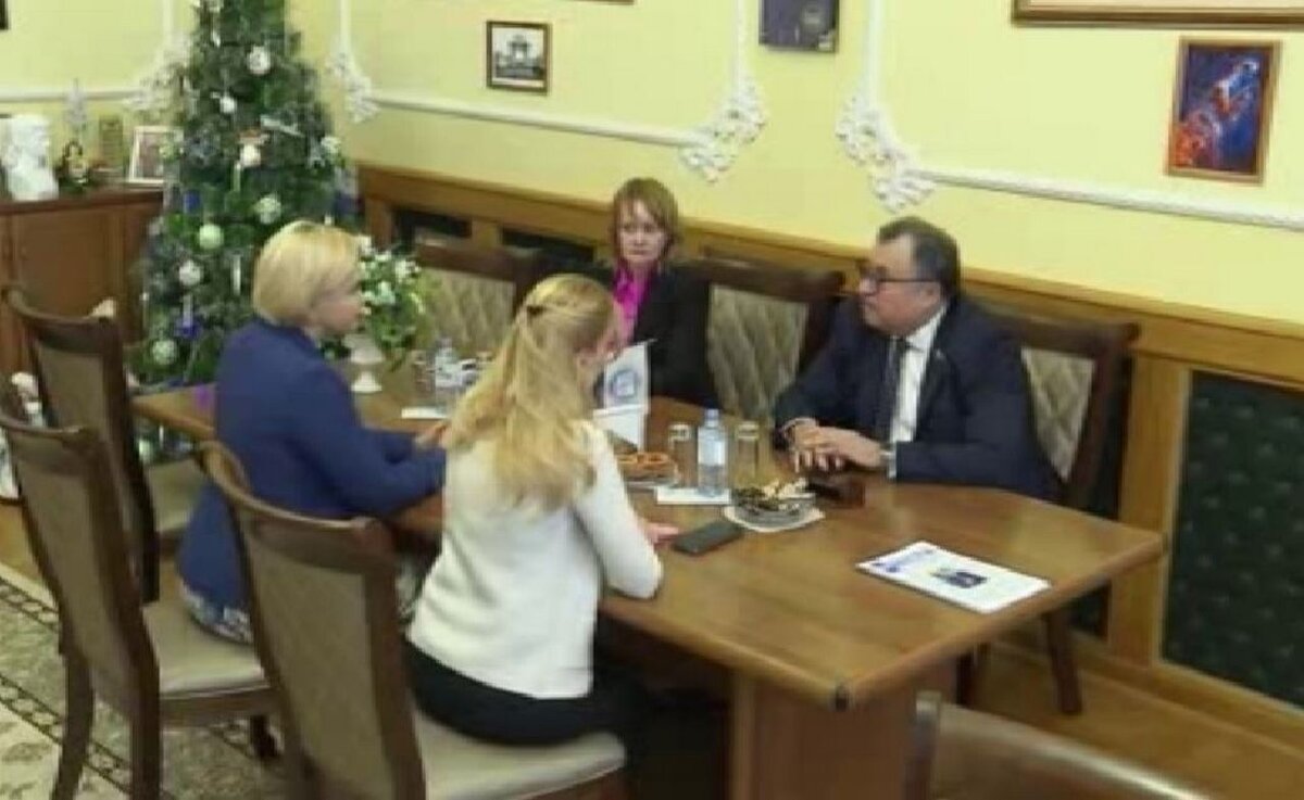    Курск посетила сенатор РФ от ЛНР Дарья Лантратова