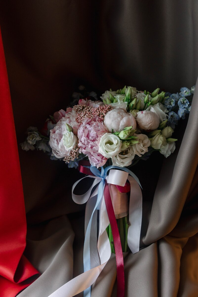 Букет невесты для Алены. Организация свадьбы в Царицыно - свадебный организатор Ирэм Дворянинова