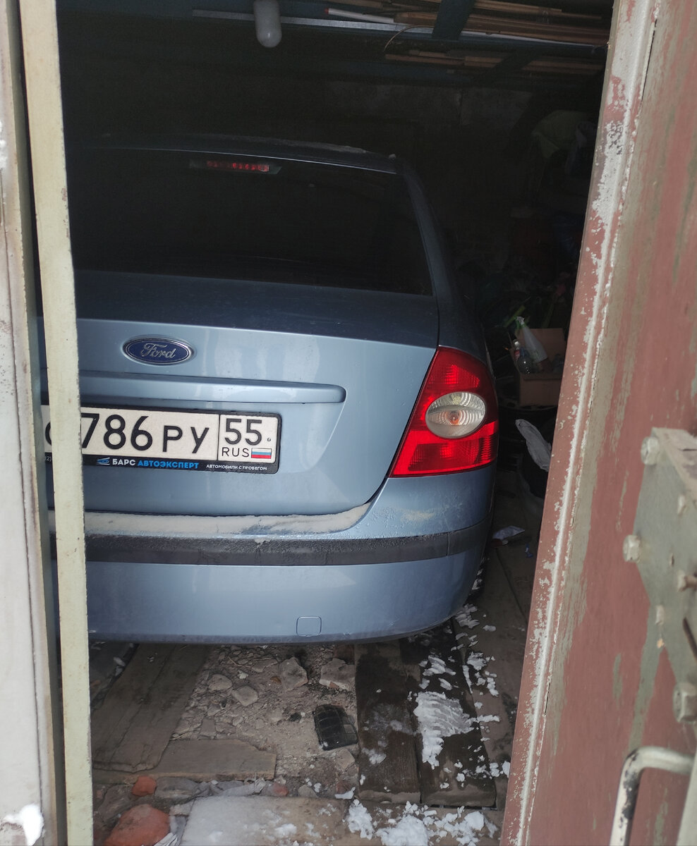 Любимые сибирские Фокусы. 2.0 на МКПП. До сих пор его помню.