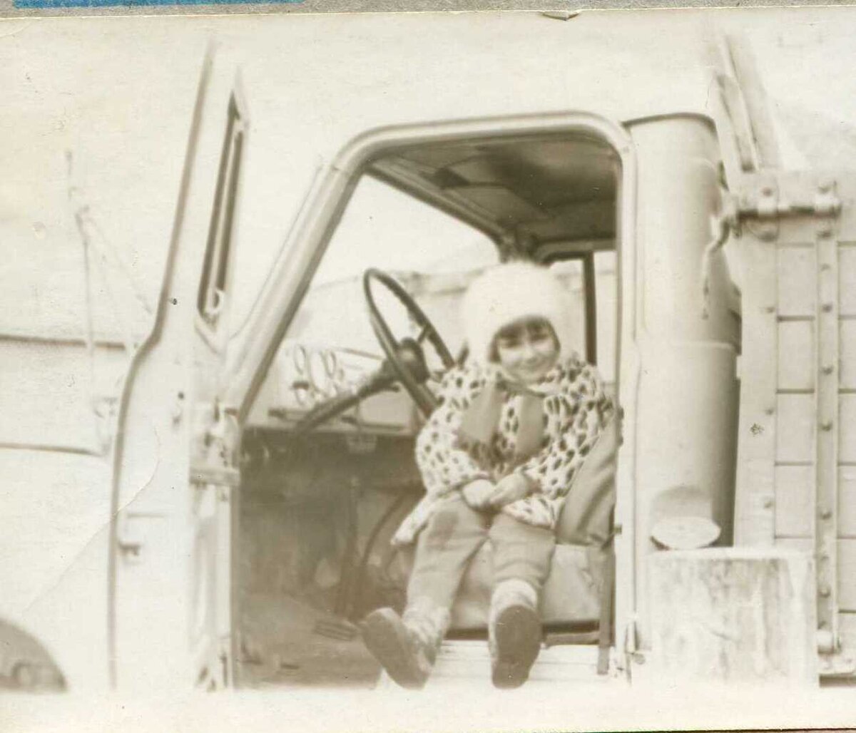 Помощник водителя) - папина доча)))))