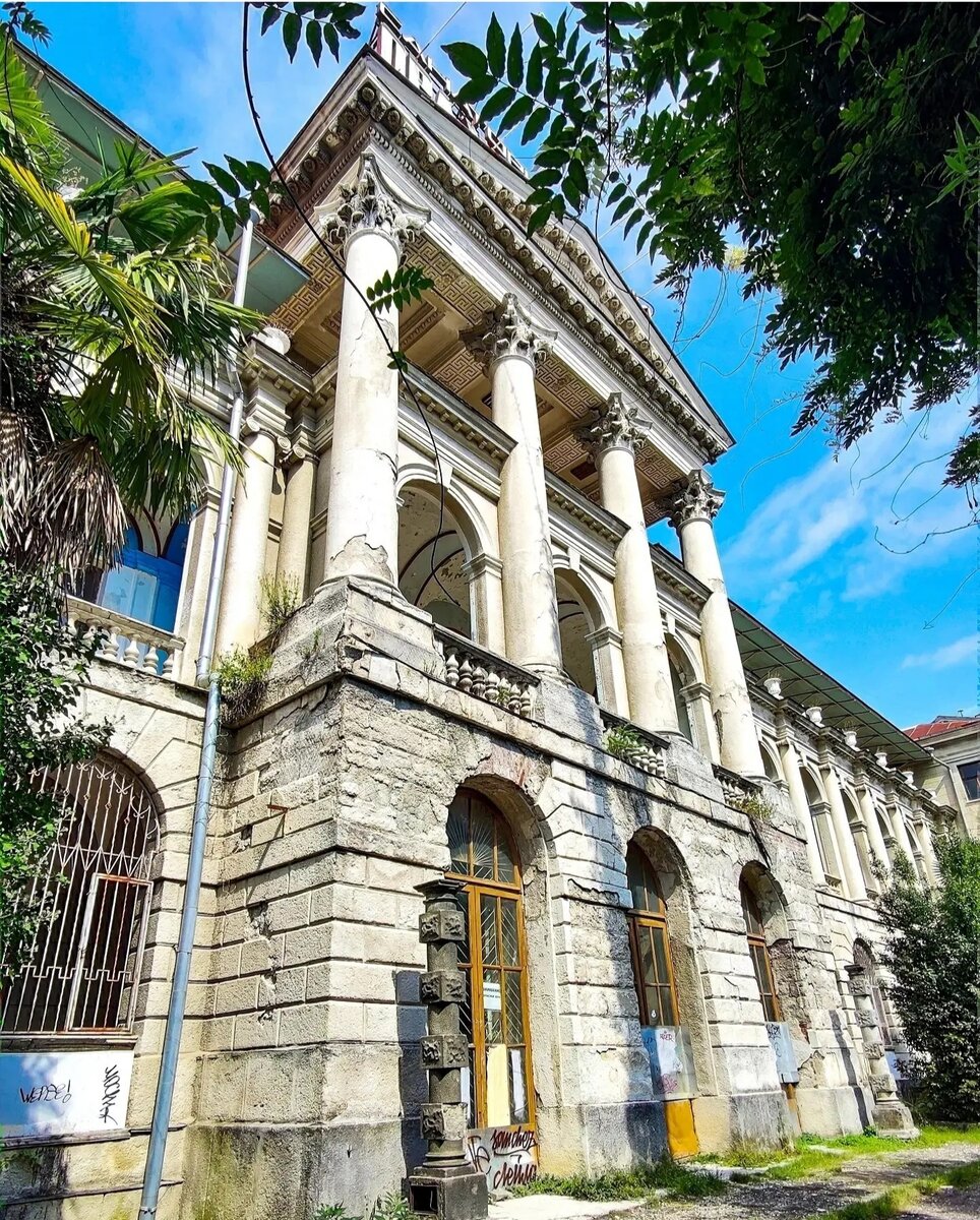 Дым в москве 2010. Налог на прибыль рф ставка. Лесные пожары 2010 статистика. Ставка ндс в 2010. Аномально жаркое лето 2010 года в россии.