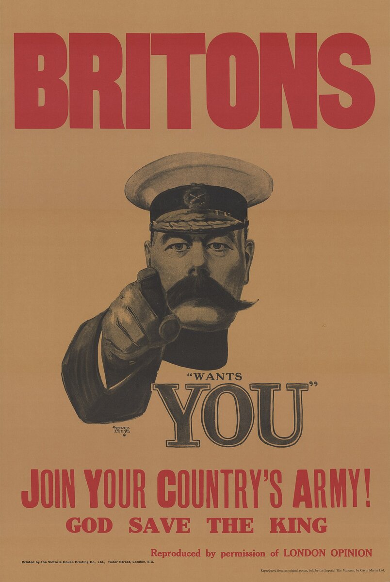Знаменитый плакат "Lord Kitchener Wants You" с изображением лорда Китченера, призывающий британцев идти в армию, был опубликован именно в сентябре 1914 года