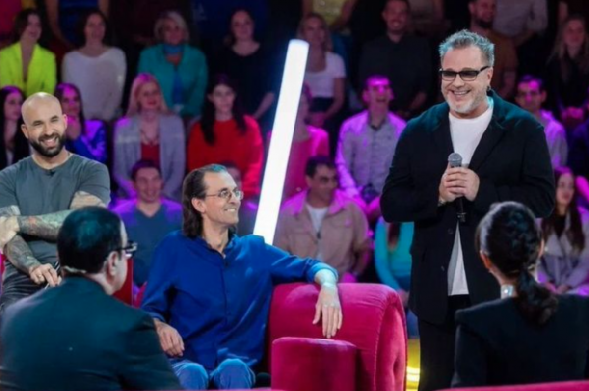    В Новосибирске один из авторов песни про Виталю объяснил ее успех на ТНТ