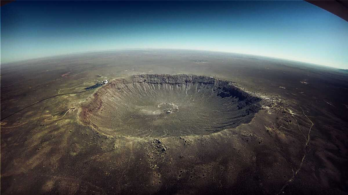 Самый крупный кратер на земле. Кратер Чиксулуб. Ударный кратер Чиксулуб. Чиксулуб метеорит Мексики. Юкатан кратер Чиксулуб.