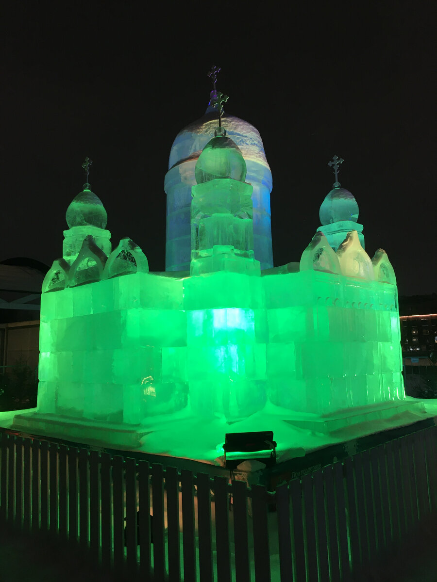 Ледяной Храм Христа Спасителя