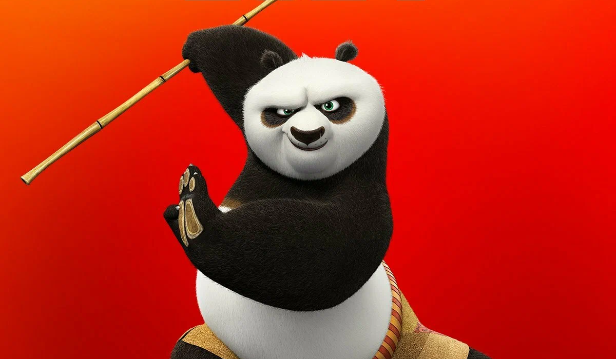 Панду По вновь озвучивает Джек Блэк, а в нашем дубляже - Михаил Галустян 