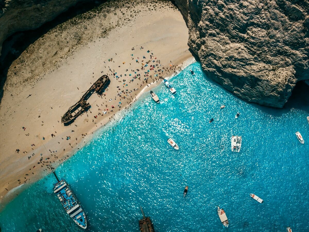 Бухта Навагио, Греция. Фото: unsplash.com