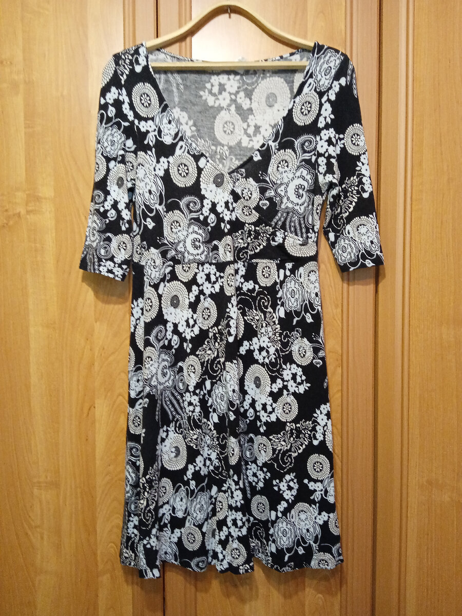 Платье до переделки.