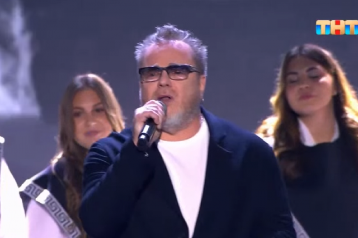    Владимир Пресняков спел песню физика из Новосибирска про секс на ТНТ