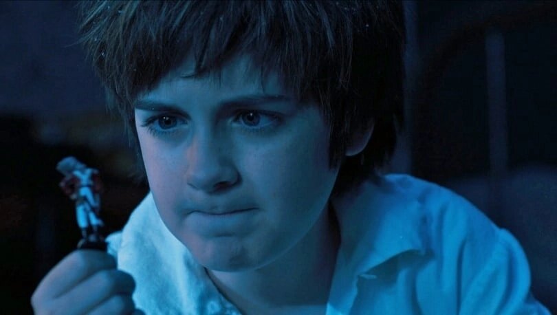 Том возвращается в детство (источник: kinopoisk.ru)