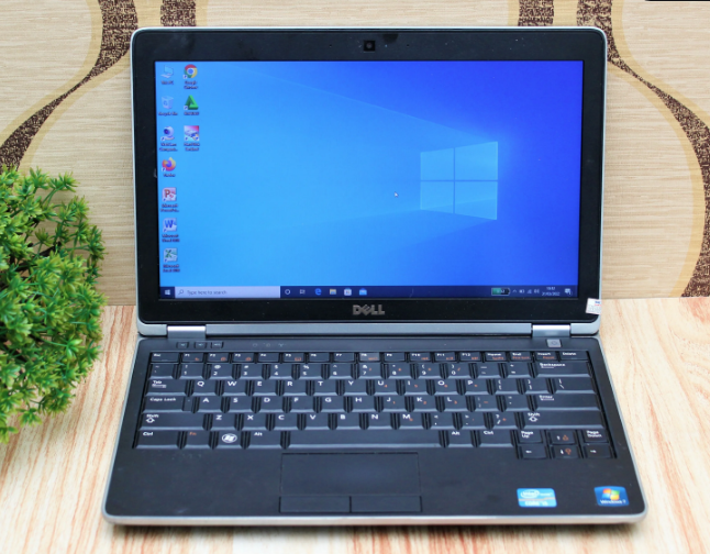 https://www.laptopindonesia.com/2022/04/jual-laptop-bekas-dell-latitude-e6220.html