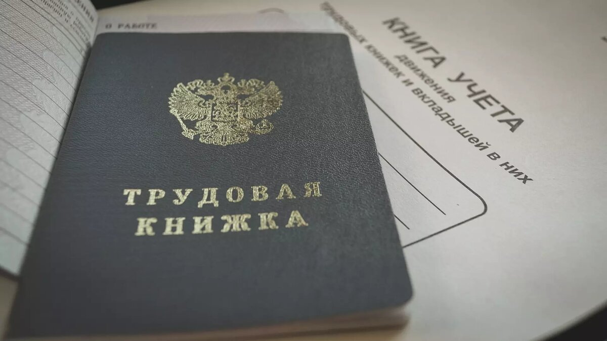     В ХМАО наблюдается дефицит рабочих. В каких еще отраслях наблюдается нехватка кадров — в материале.