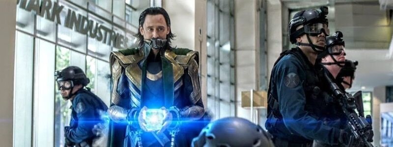 Этот кадр из Финальной части Мстителей даёт старт сольнику Локи. 