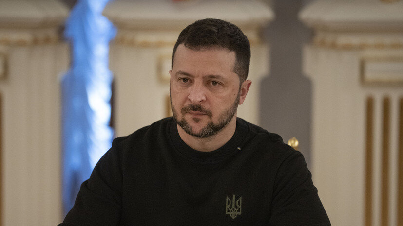   AP Efrem Lukatsky