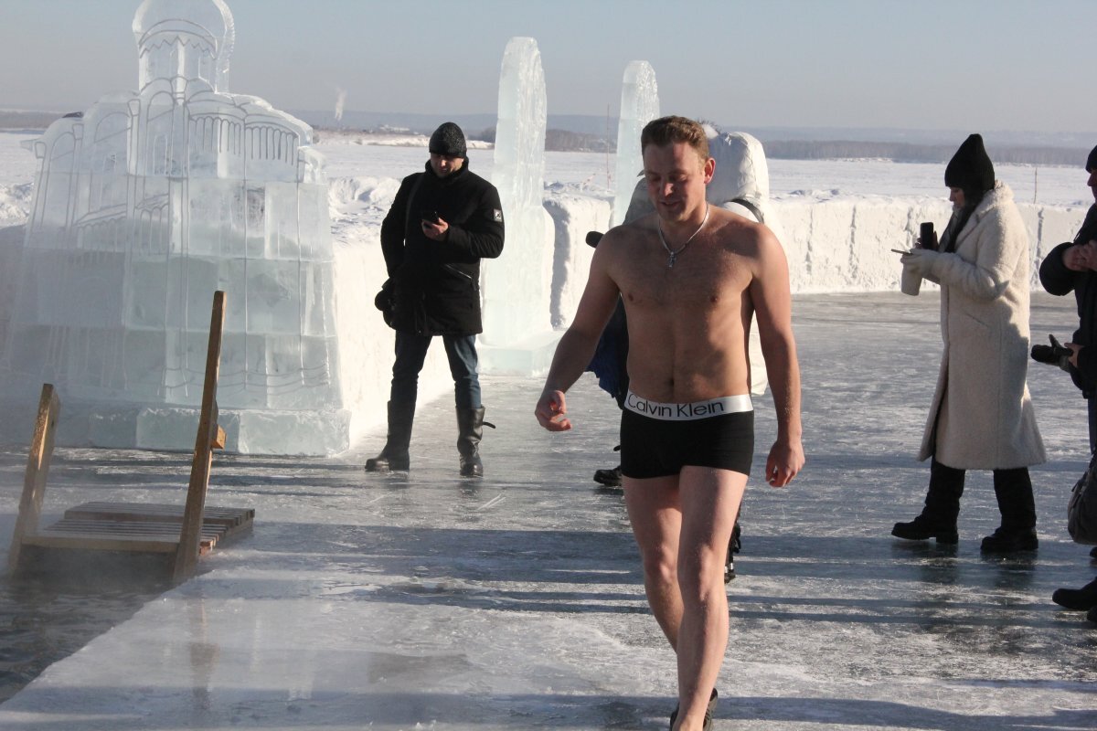    В Томске идет подготовка к Крещенским купаниям