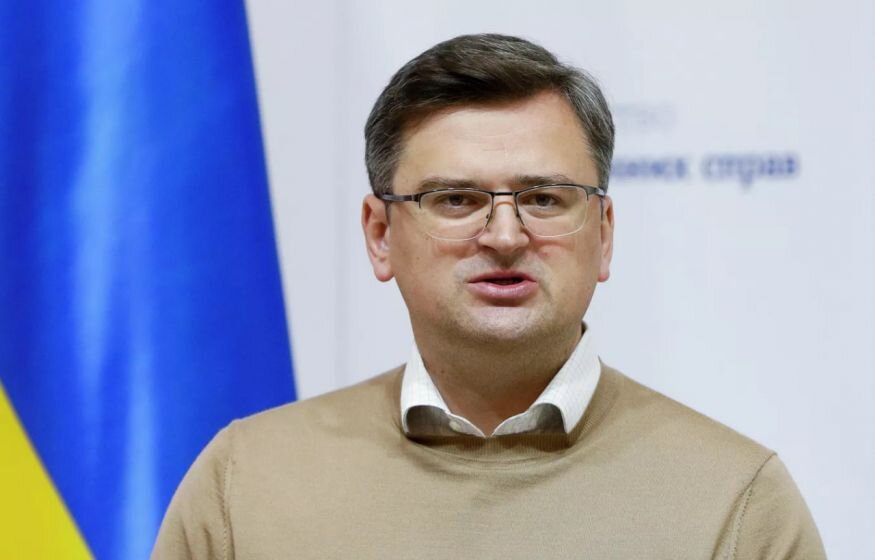    Кулеба: «Украина готова сражаться лопатами»