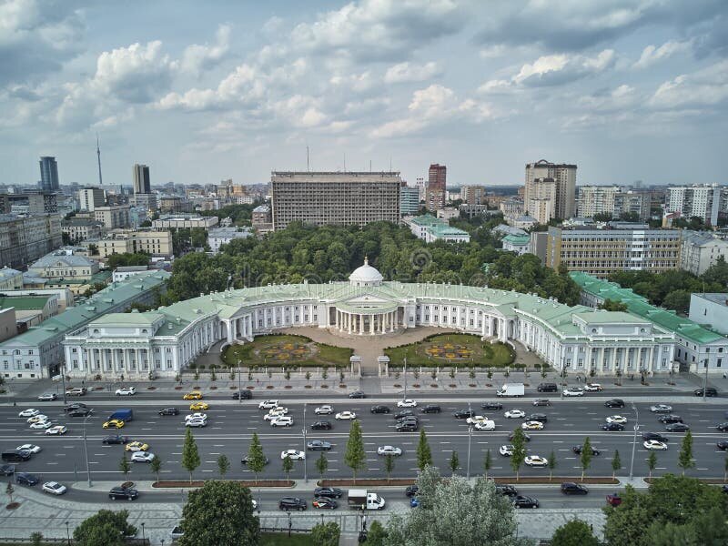 НИИ скорой помощи им. Склифосовского. Москва. Интернет