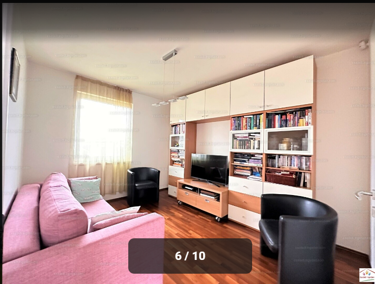 А вот он внутри. Мне кажется, что в своей голове вы уже нарисовали другую картинку. Правда?