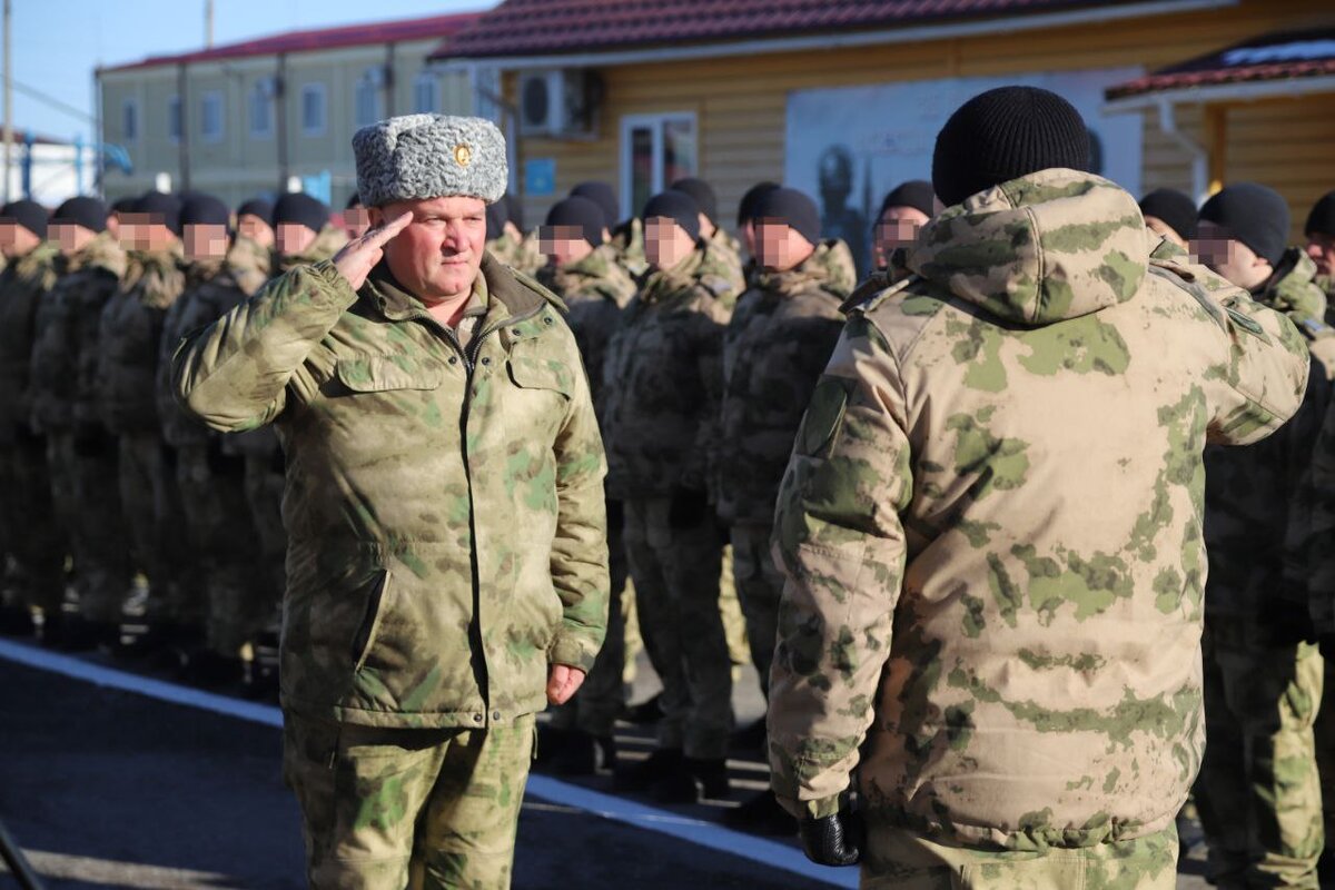 Сотрудников ОМОН «Авангард» поздравили в ОГВ(с) с завершением служебной  командировки на Северном Кавказе | ГУ Росгвардии по г. Москве | Дзен