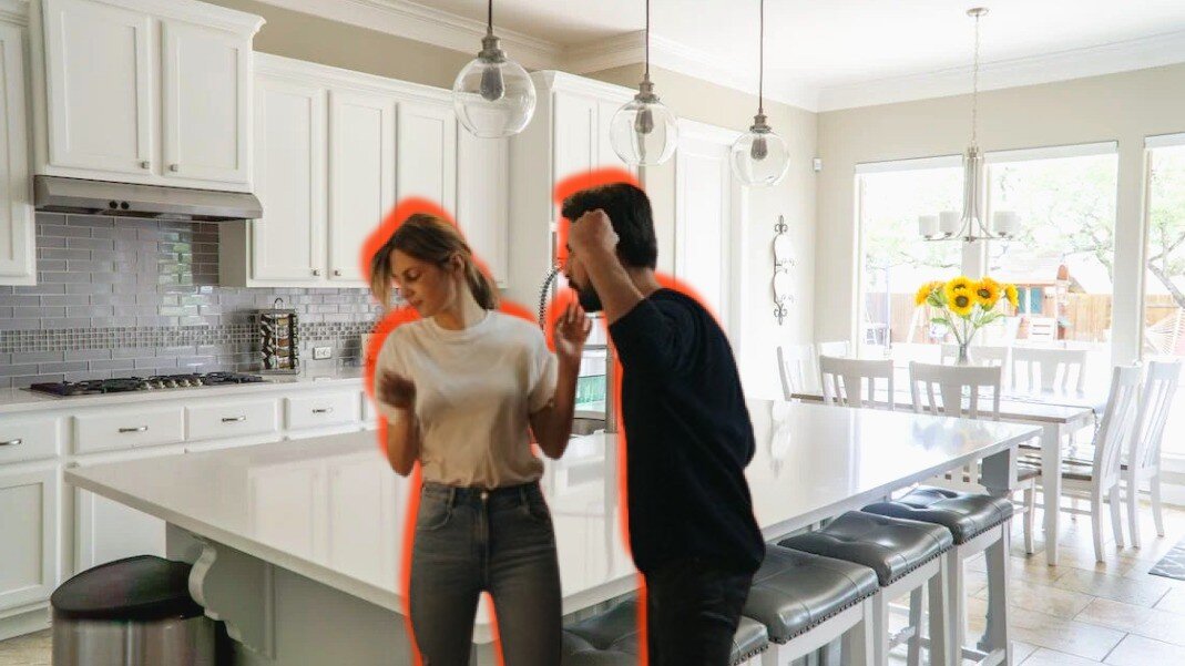 Муж по прежнему поднимал луку на жену. Не такого отношения ждала Маша