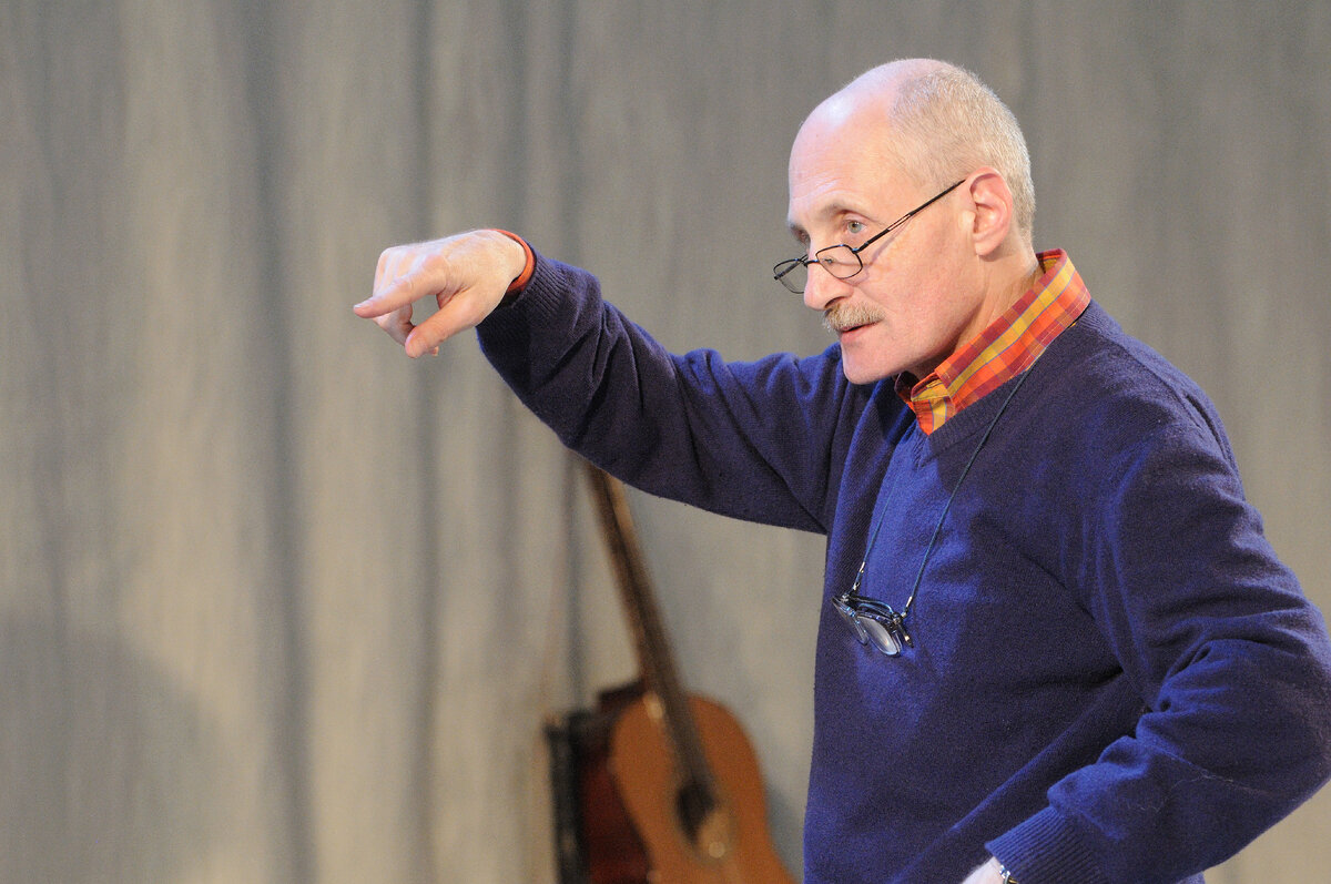 Народный артист России, Лауреат премии Правительства России Семён Спивак