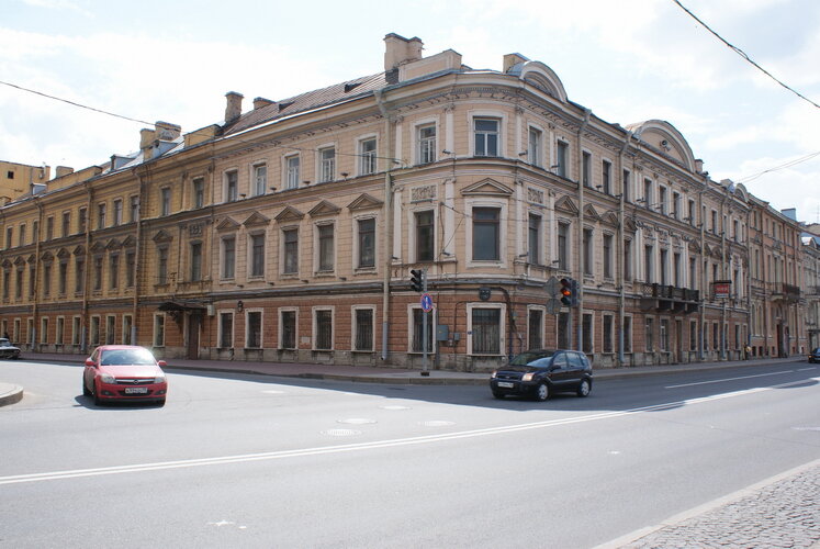 Дом генерала-поручика Виллера на наб. Кутузова, 24
