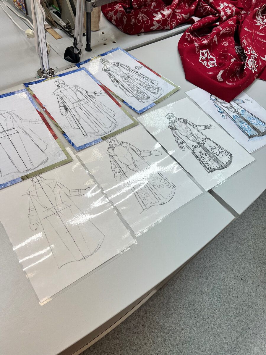 Эскизы нарядов Деда Мороза 