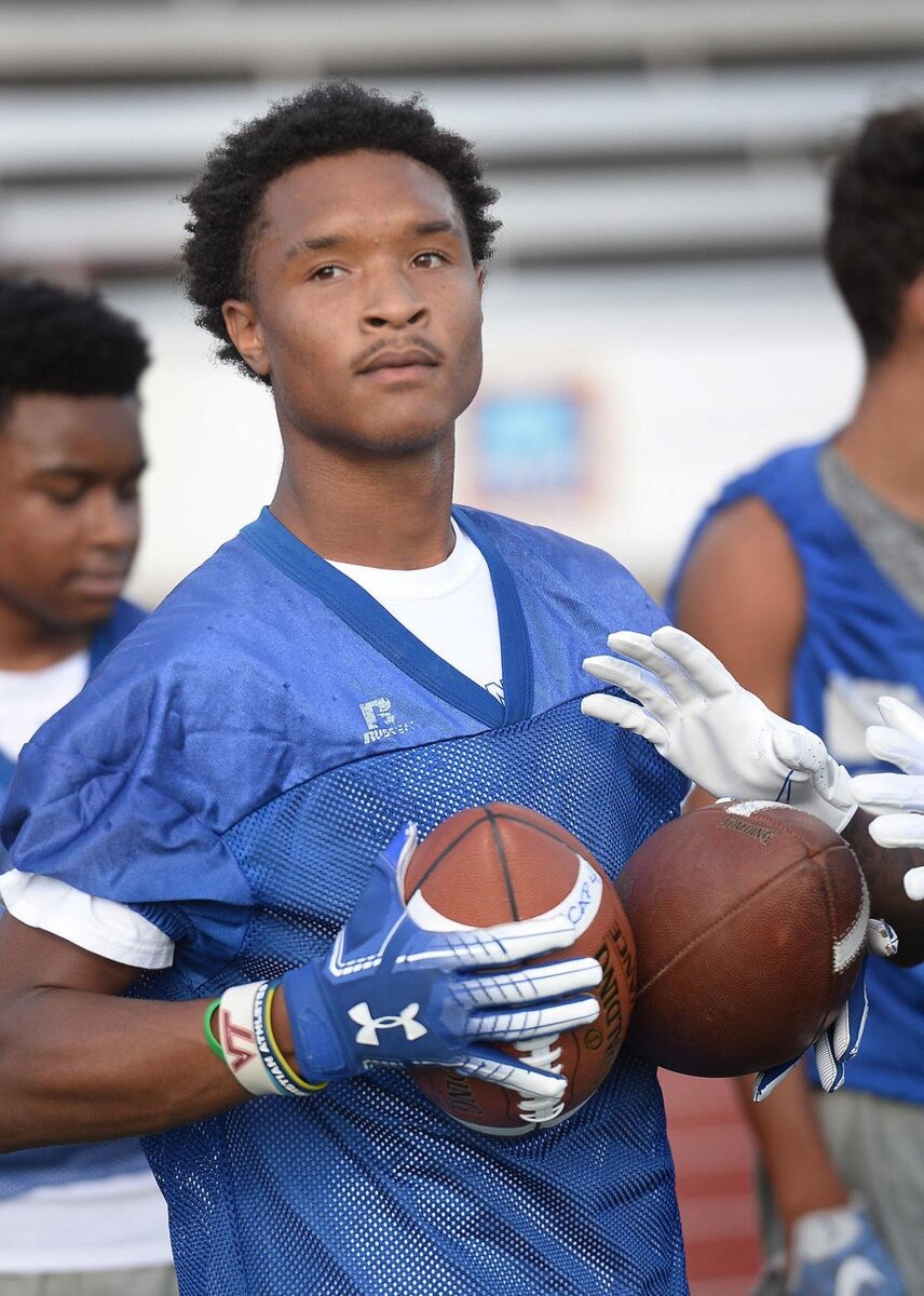 Келвин "Кей Джей" Тейлор