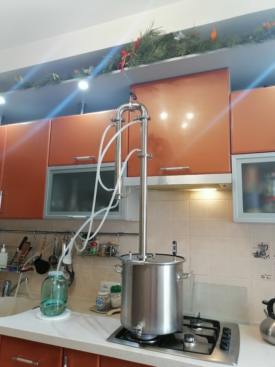 (без включенного дефлегматора, само собой).