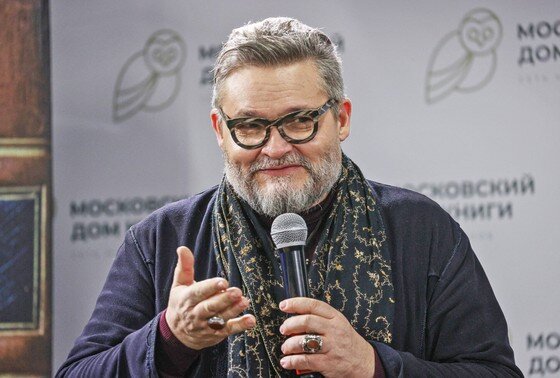    Александр Васильев