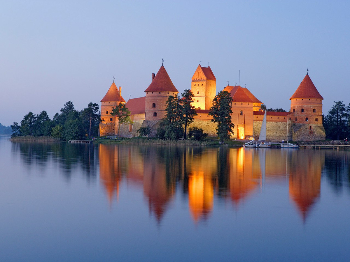 Троккайский замок