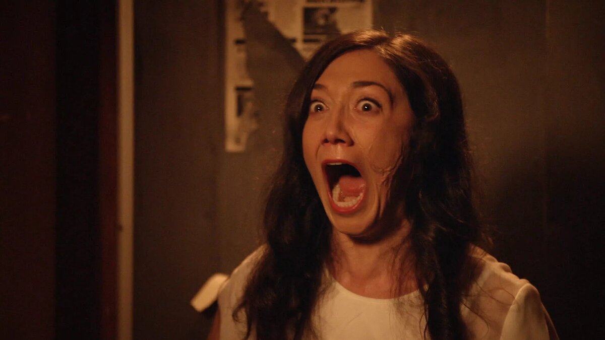 леденцы в жестяной банке. цех жестянщика. жестяные изделия в курске. профессия жестянщик. профессия жестянщик.