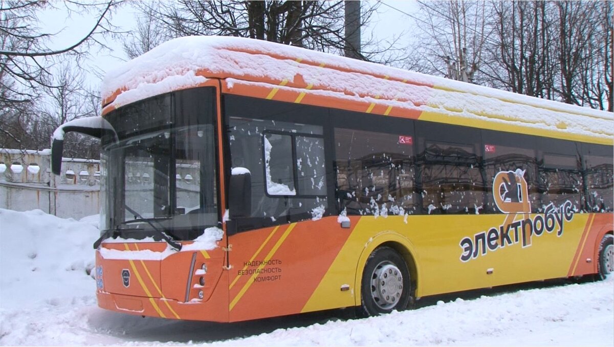 Об этом сегодня сообщили в правительстве региона. Стекла для замены  лопнувших в электробусах из-за аномальных морозов уже доставлены в  Ярославль. – В начале года мы столкнулись с  трудностями.