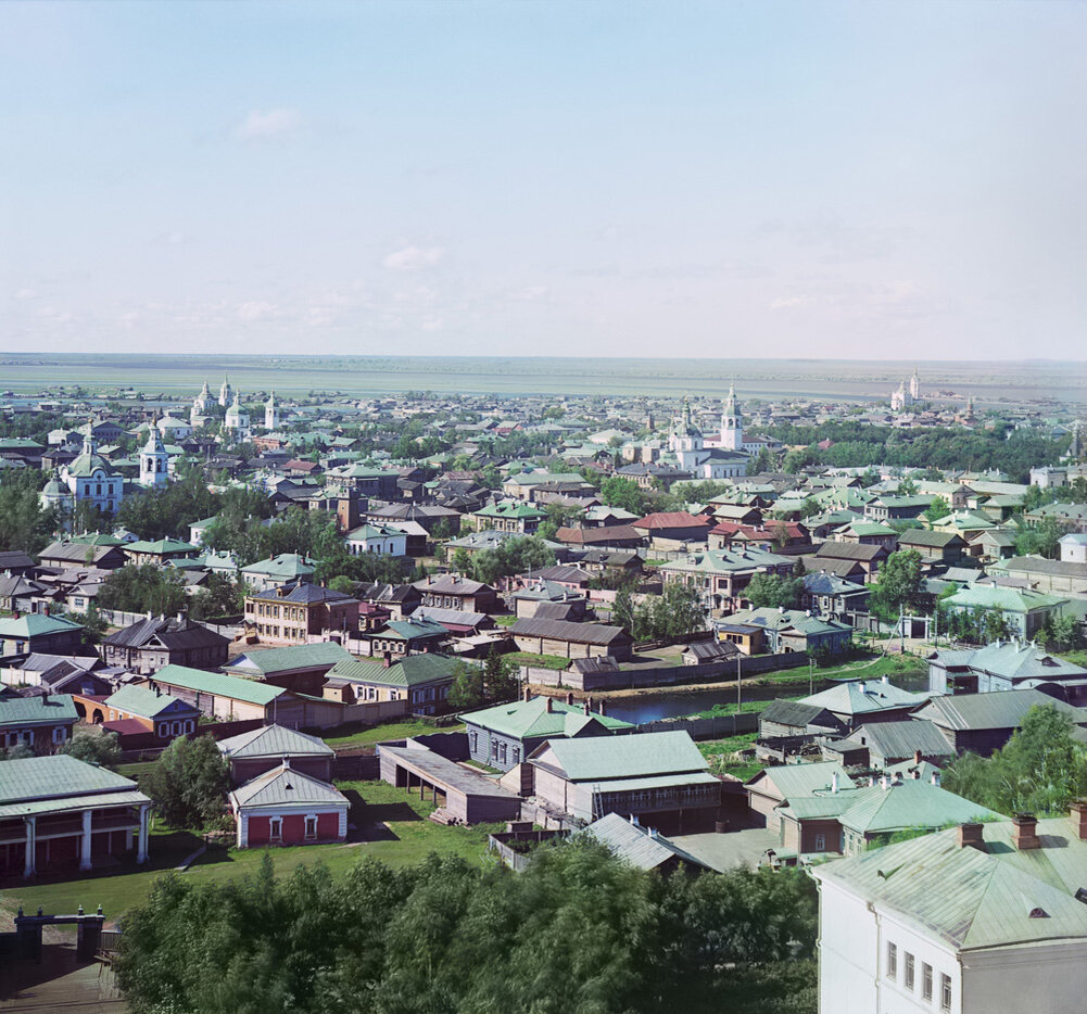 Вид Тобольска с северо-востока в 1912 году. Автохром Сергея Прокудина-Горского. Временное правительство отправило царскую семью в Тобольск в августе 1917 года. 