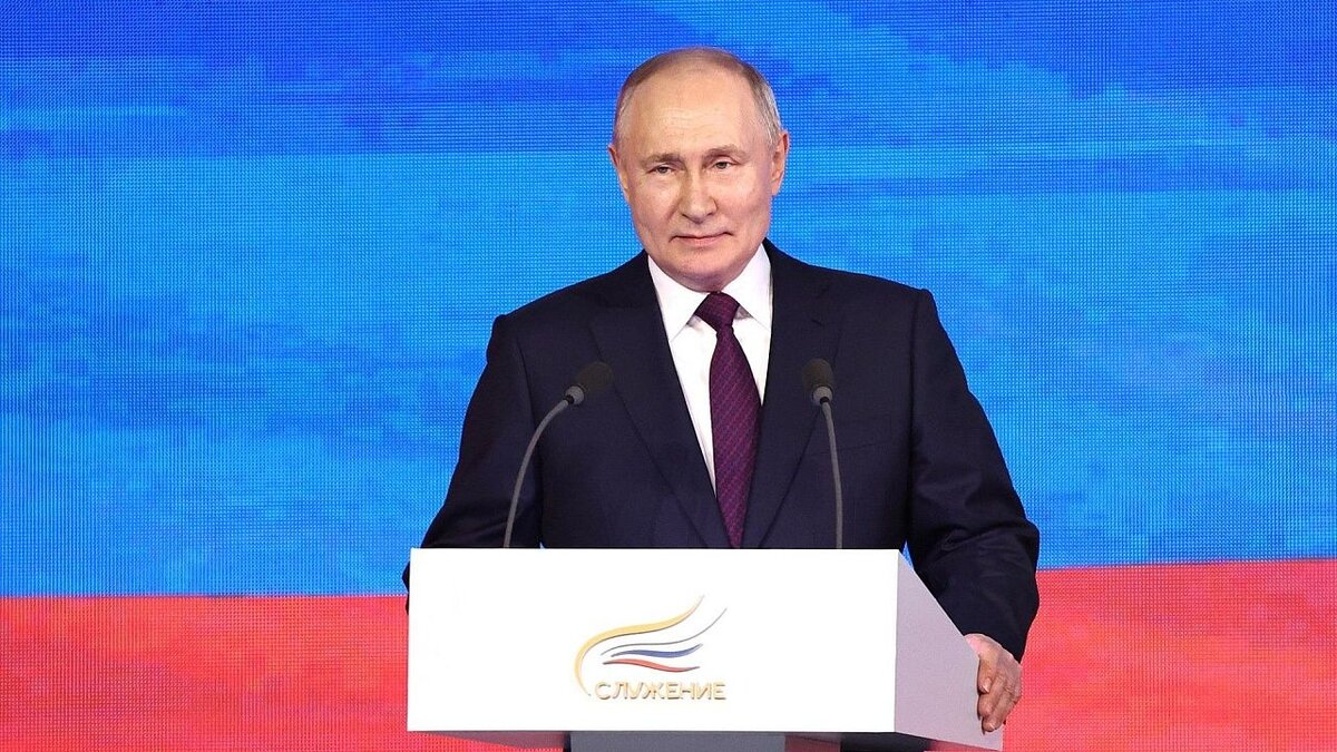    Путин поблагодарил муниципальные власти за помощь бойцам СВО. Фото: Сергей Бобылёв, ТАСС
