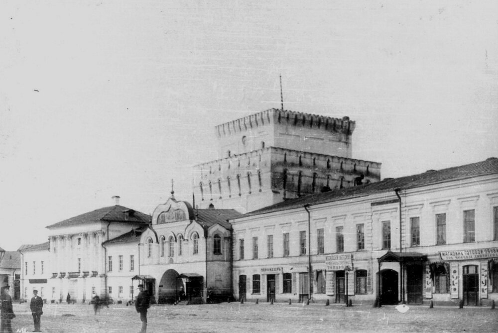 Знаменская башня комсомольская ул 3 ярославль фото Ярославль - 3-6 мая 2017 (часть 16 - Первомайская улица: Знаменская башня и Храм