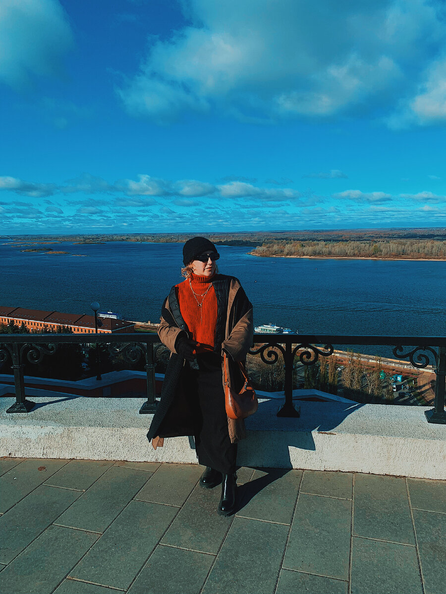 Вид с Чкаловской лестницы 