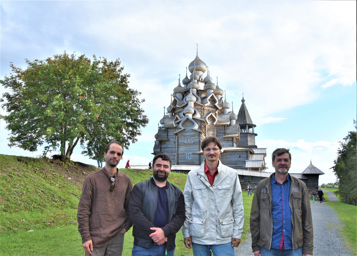 Ученики Рахманова В.С. - Тиунов О.В., Шабарин В.А., Генсеровский С.В., Берюхов О.Ю.