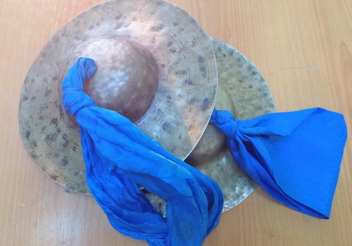 Сан - ударный музыкальный инструмент бурят