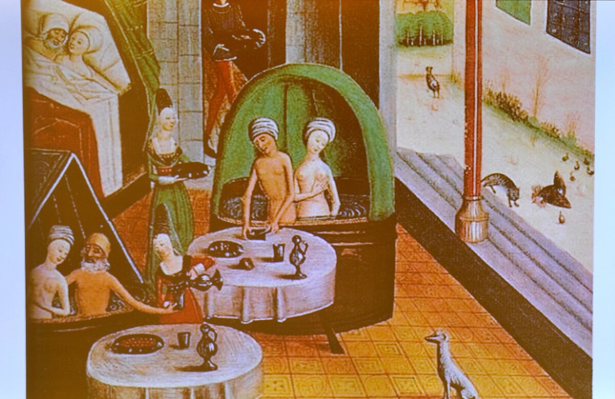 Похоже на этой картине как раз изображена такая баня, совмещенная с публичным домом...