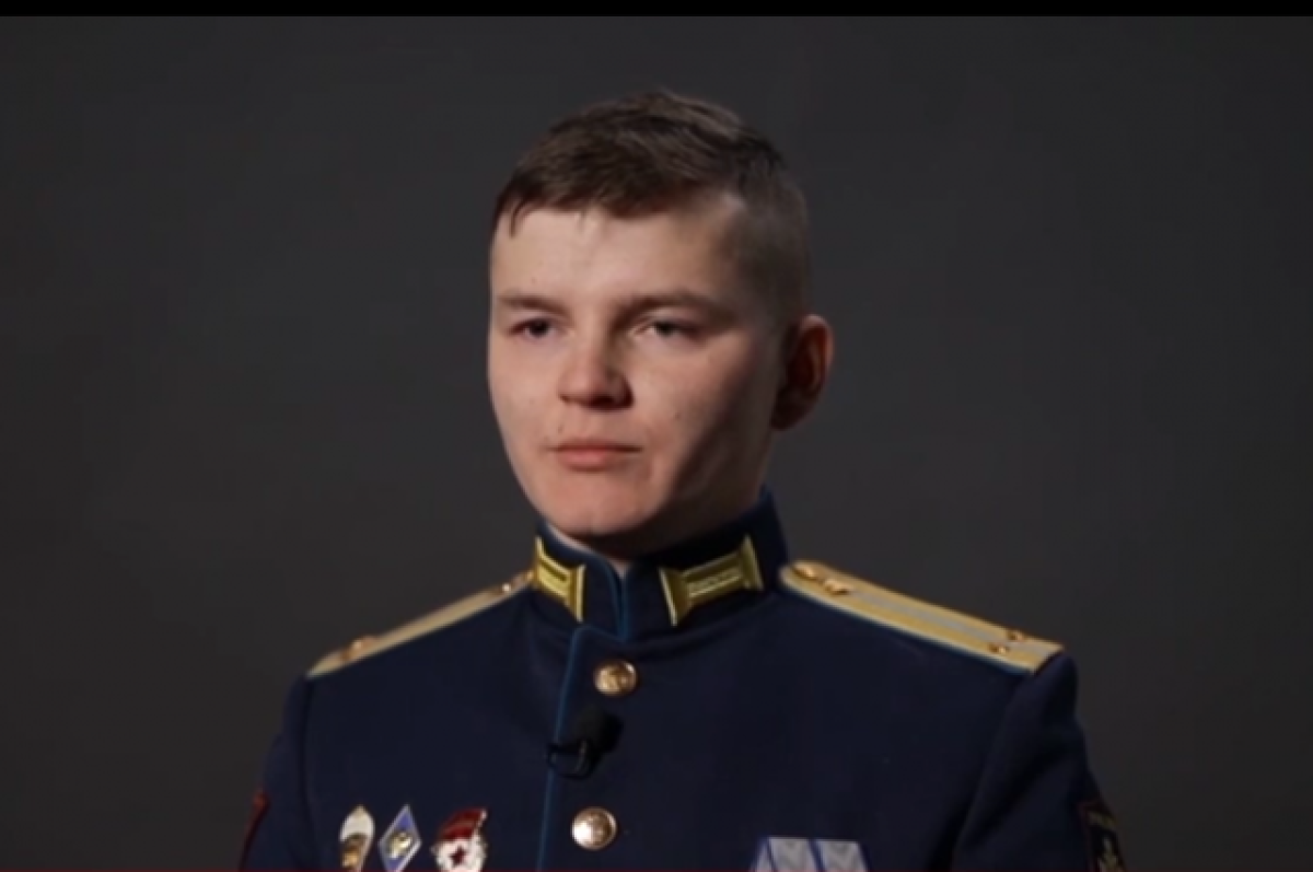    Тяжелораненый российский боец сутки отражал атаки ВСУ в зоне СВО