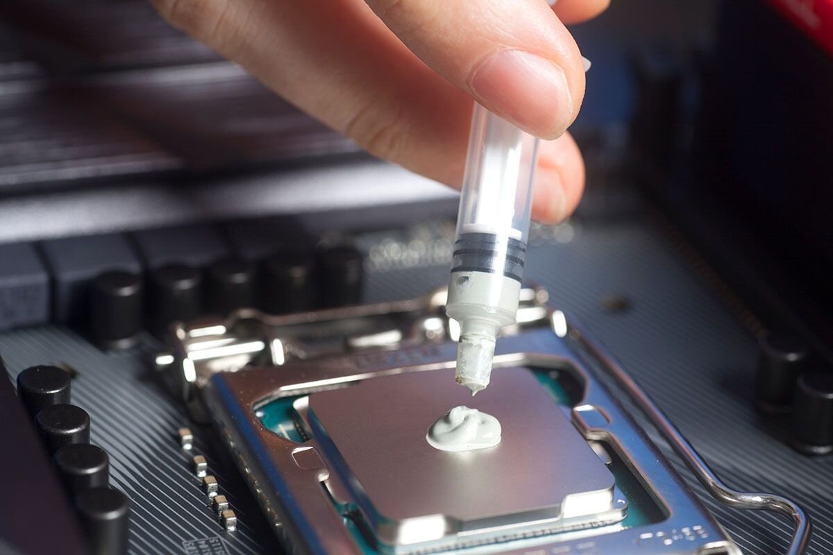 Главный параметр любой термопасты — теплопроводность📷    компьютер термопаста теплопроводность
