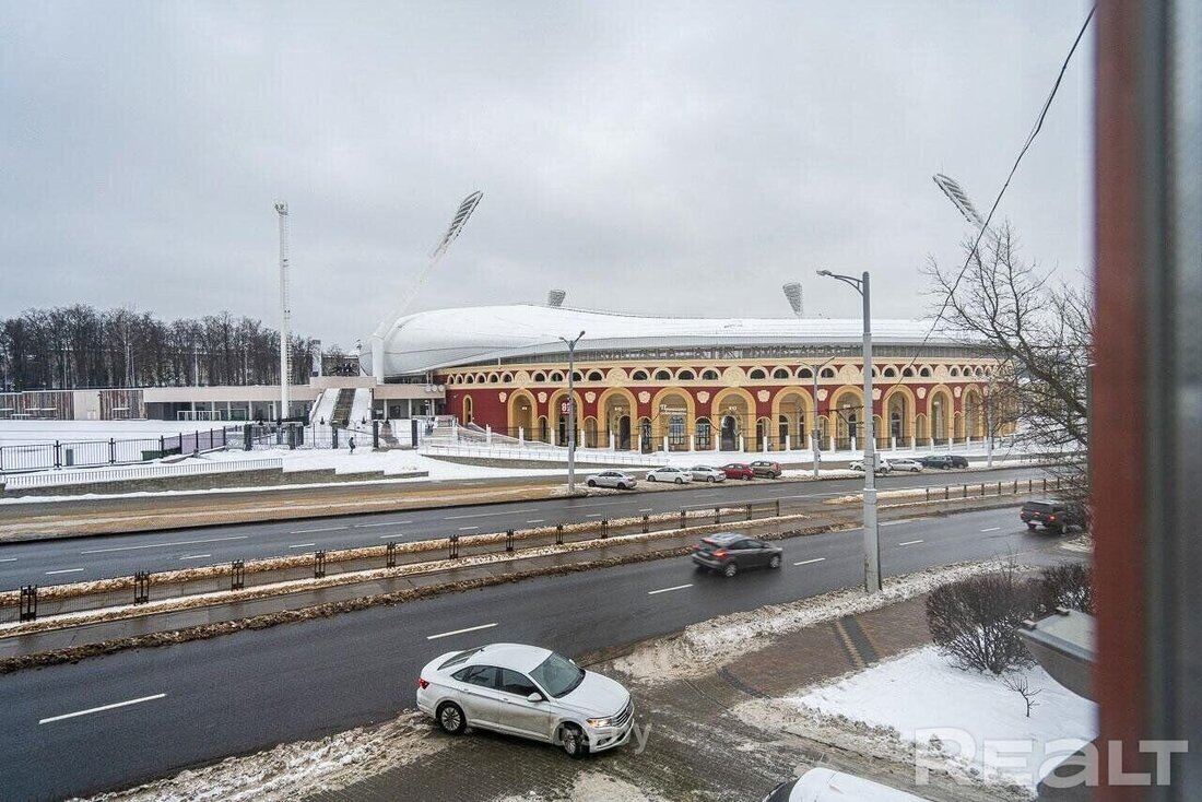 Редкое предложение. В красном довоенном доме у 