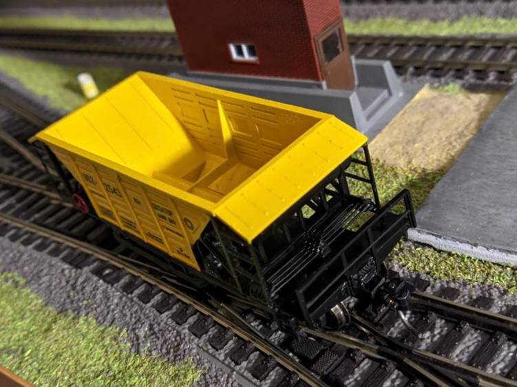 3d модель вагонов. грузовые вагоны 3ds. грузовые вагоны 3ds. 3d model жд вагон 750мм. вагон твз 61-4440 сбоку.