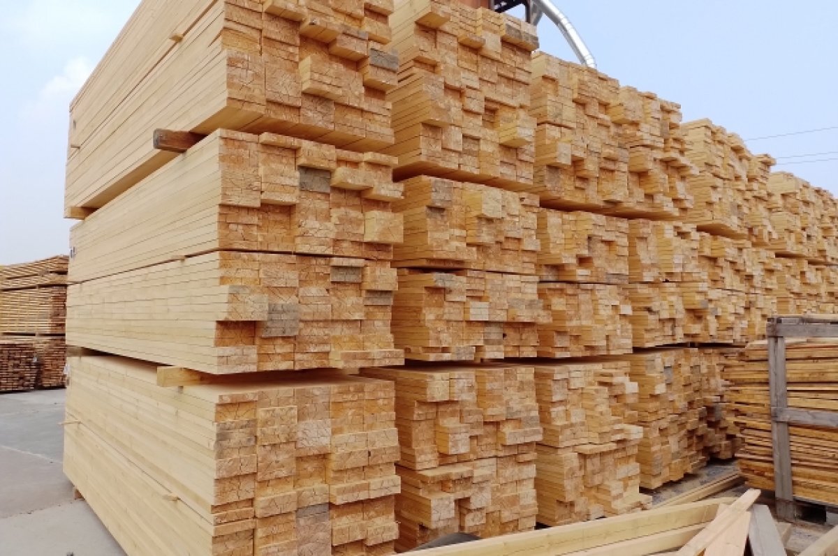    Экспорт леса из Кузбасса снизился в декабре на 3,5%