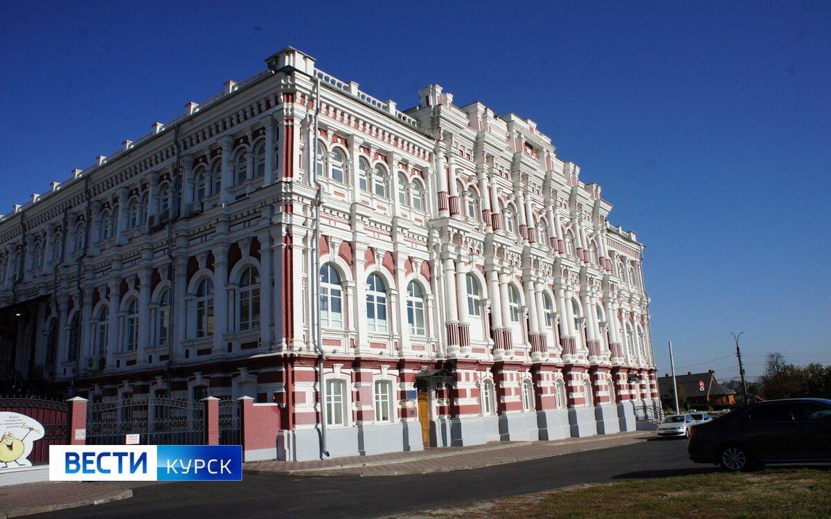    "Там трудятся сразу 4 столяра!": курянам рассказали историю планетария