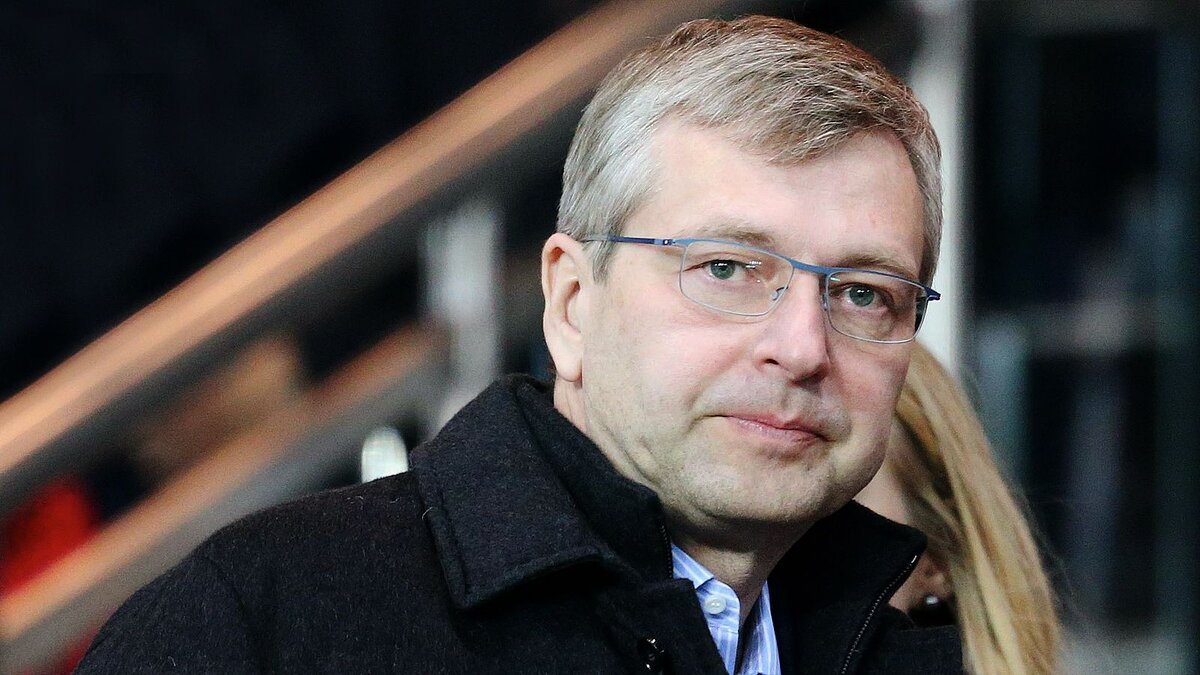    Дмитрий Рыболовлев